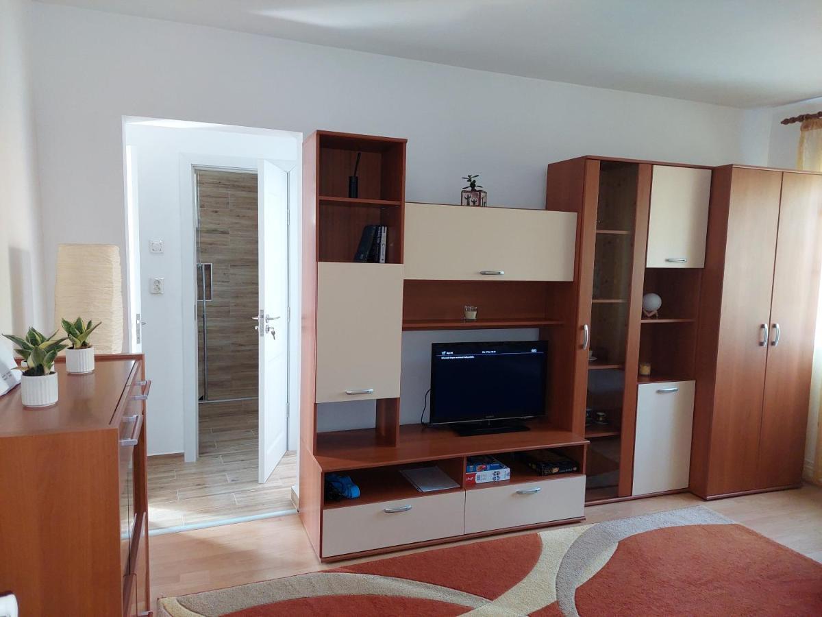 Bright And Cozy Apartment! Cluj-Napoca Exterior photo